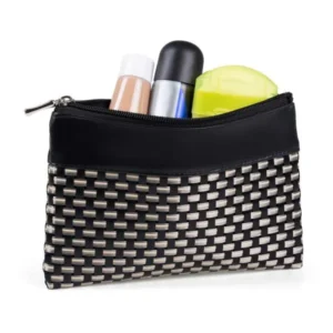 NECESSAIRE EM PVC E MATERIAL SINTÉTICO / XADREZ BEGE - 19X14 CM